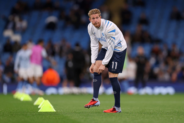 kaiyun-关于欧冠赛程吃紧，那不勒斯转会期外线爆发，话题不断，团队化学反应显著的信息